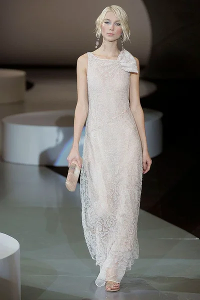 Look 70